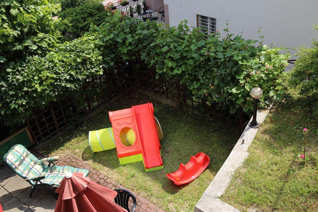 Domy Wczasowe Tryumfy Bed & Breakfast Krynica Zdroj Dış mekan fotoğraf